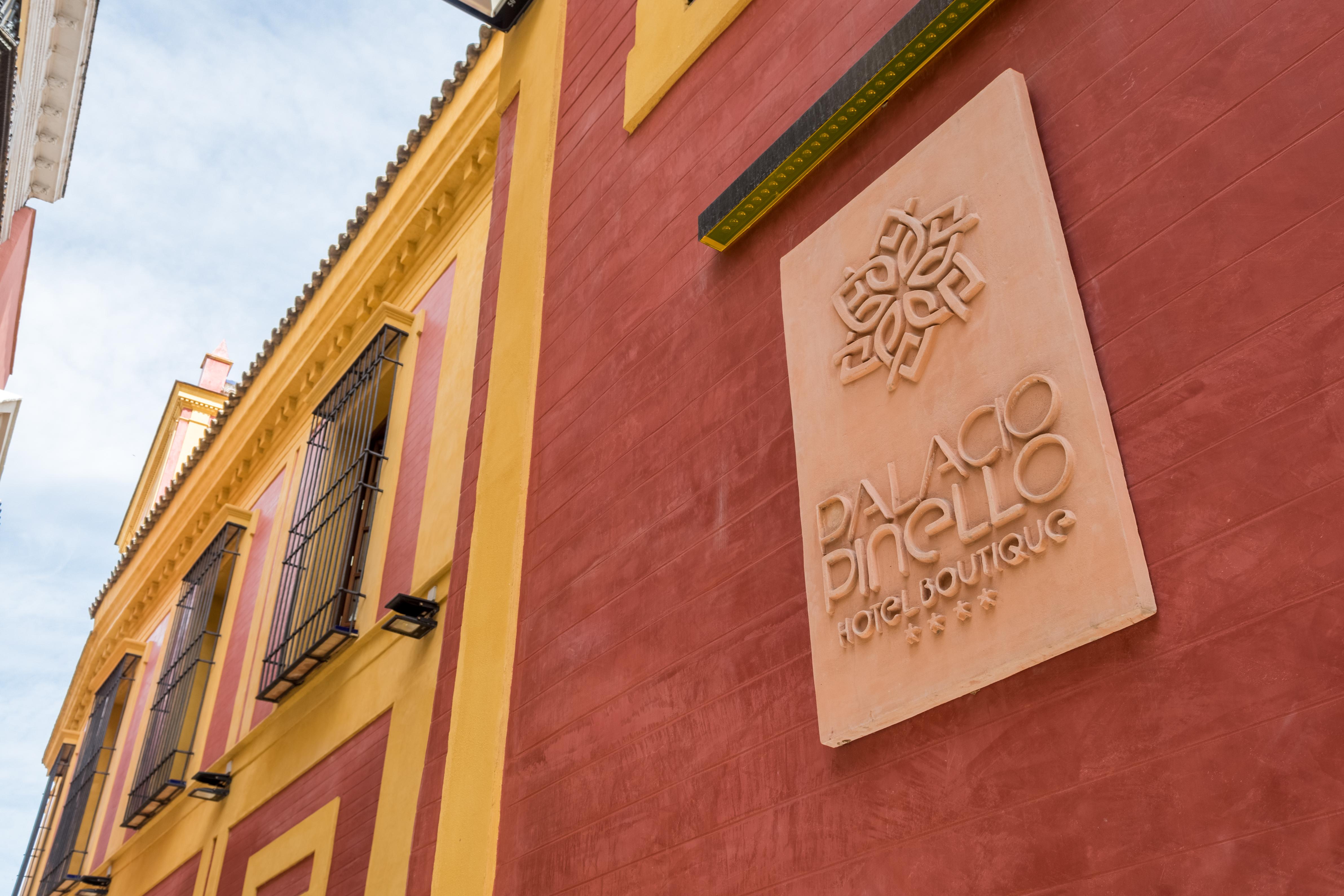 Palacio Pinello (Adults Only) Seville Exterior photo